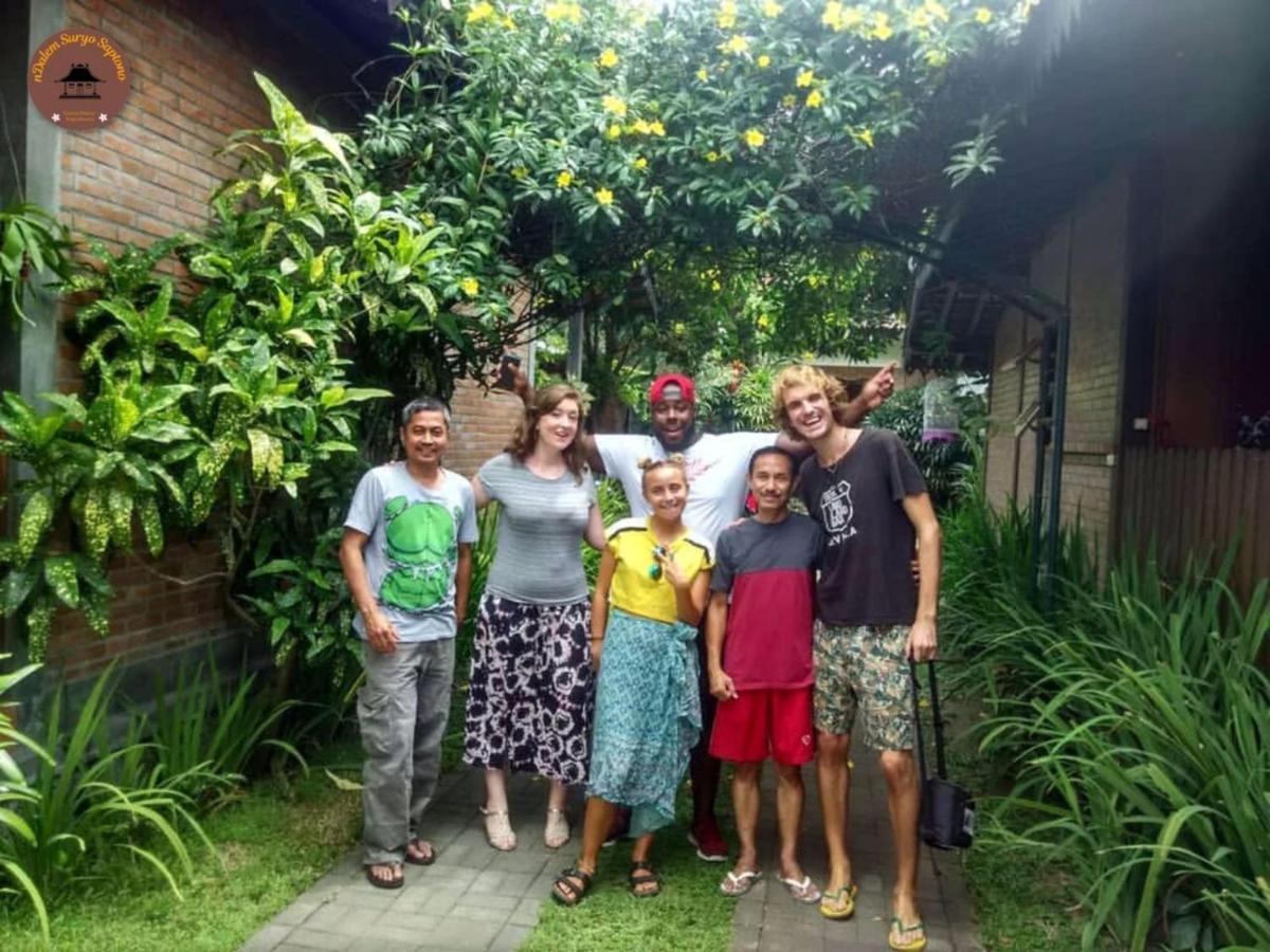 Ndalem Suryo Saptono Guest House Tugu Exterior foto