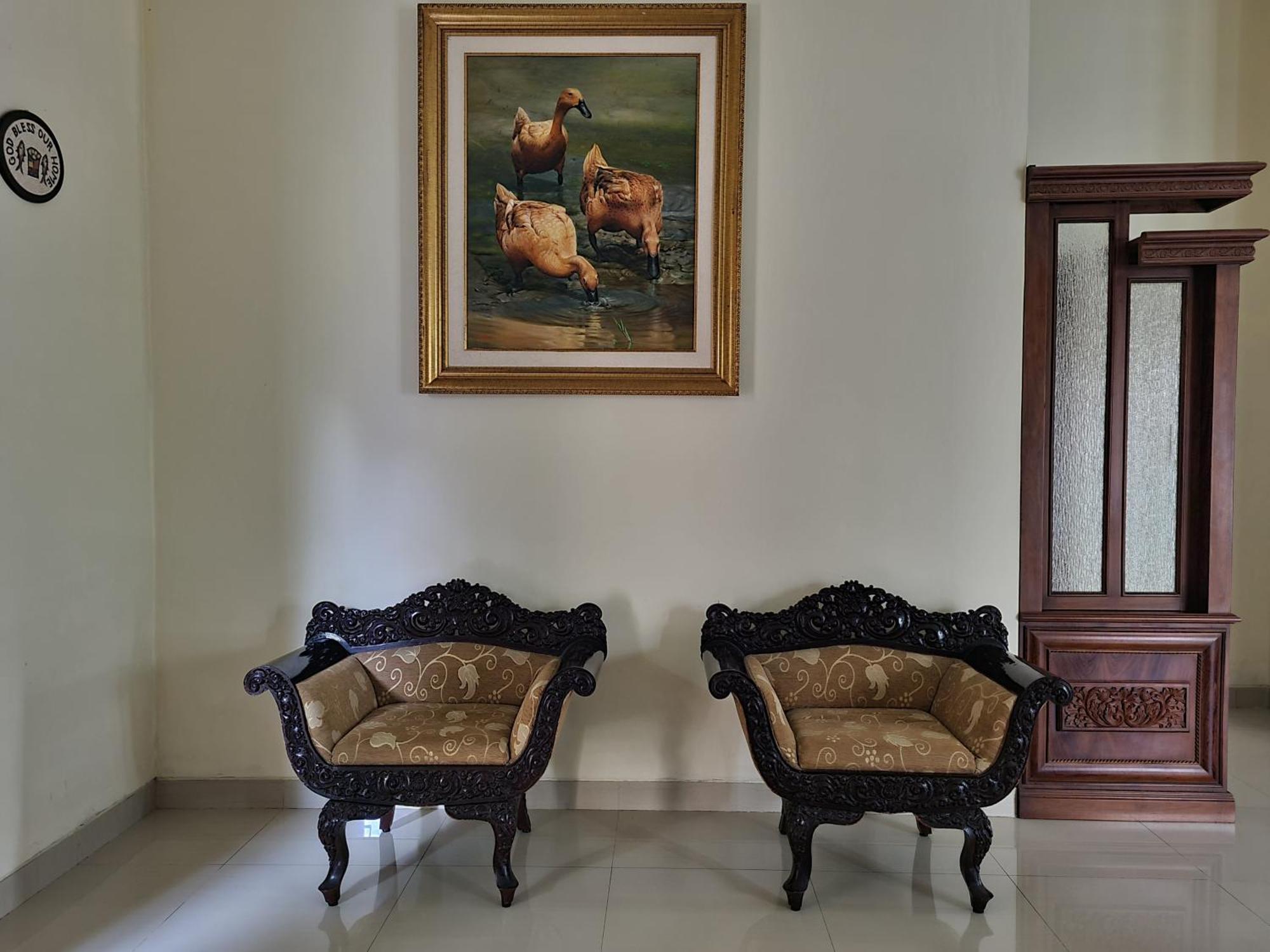 Ndalem Suryo Saptono Guest House Tugu Exterior foto