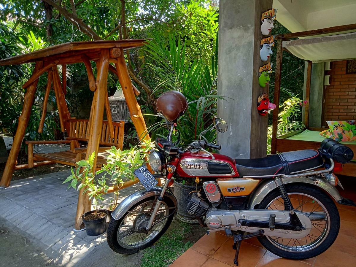 Ndalem Suryo Saptono Guest House Tugu Exterior foto